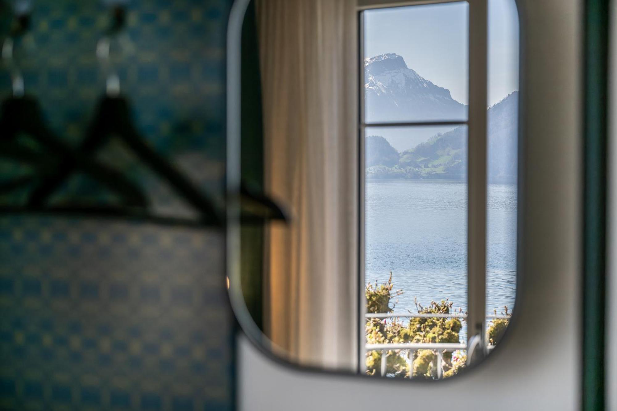 Hotel Central Am See Weggis Eksteriør billede